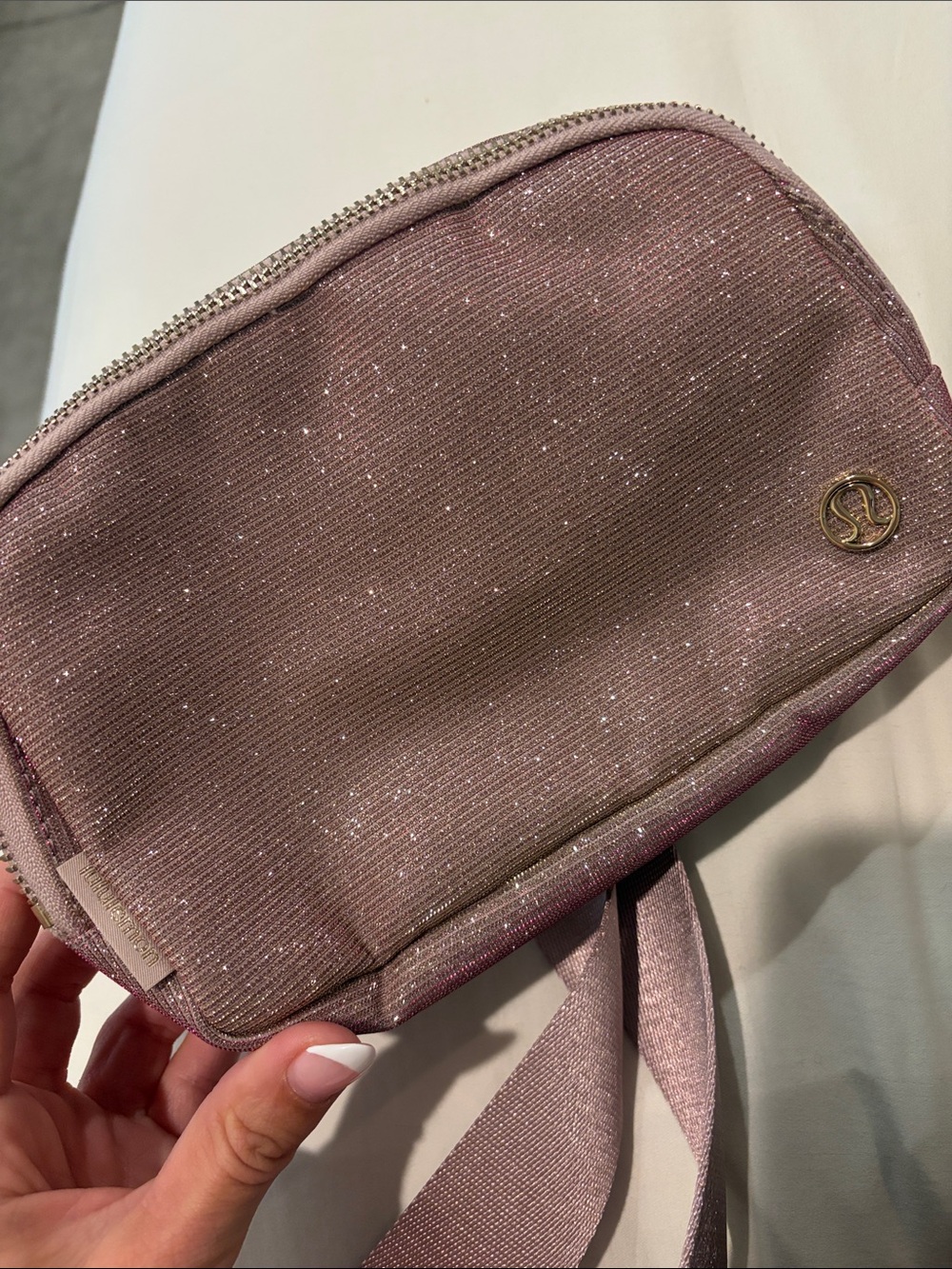 lululemon athletica Pale Purple Crossbody Belt Bag - Picture 8 of 8
